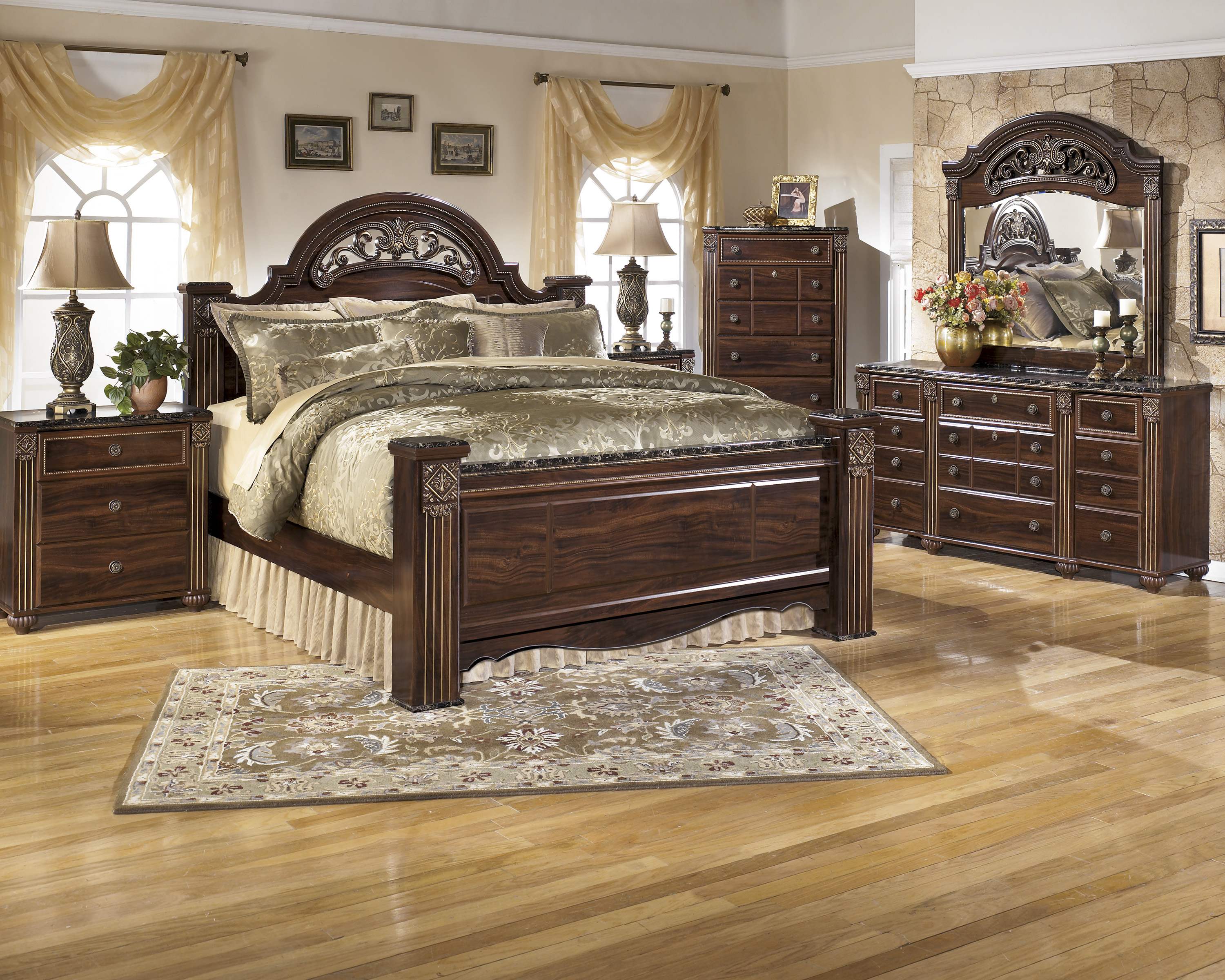 Majik Gabriela King Poster Bed Dresser Mirror Chest